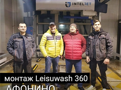 海外用戶案例，鐳豹360炫彩型洗車機在俄羅斯諾夫哥羅德地區(qū)安裝完成交付使用	